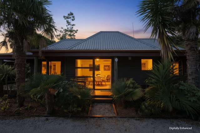 Laidback Living in the Heart of Tairua