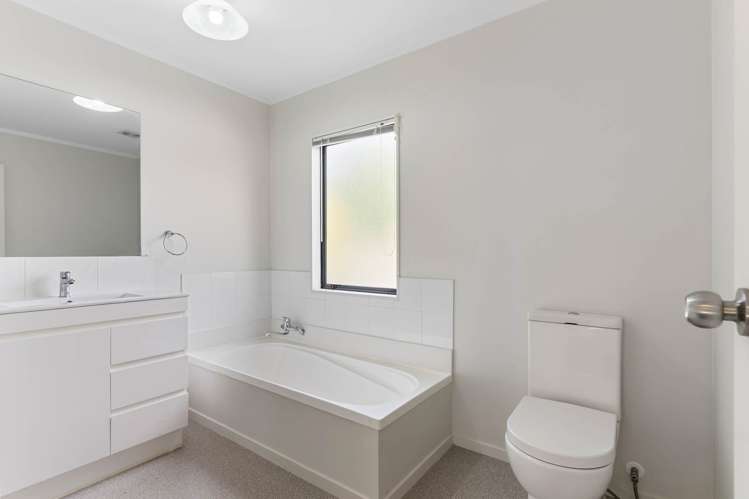 8/3 Erewhon Place Birkdale_9
