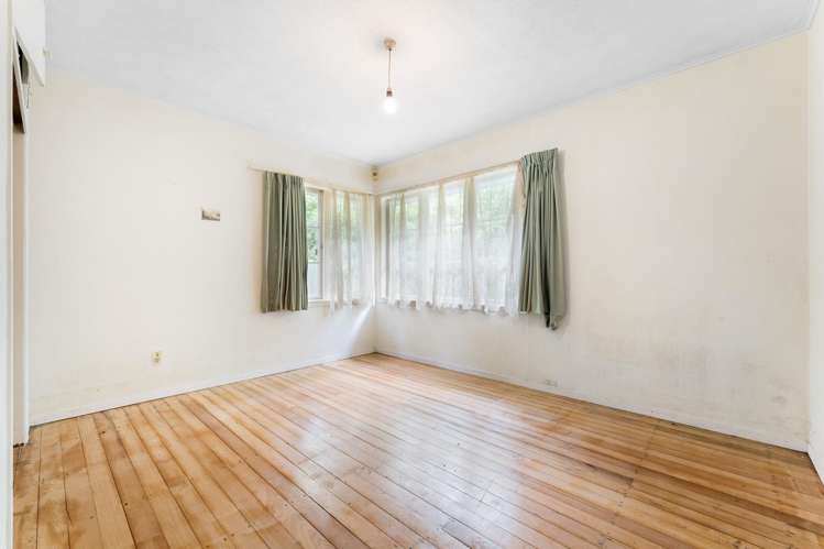 17 Kirrie Avenue Te Atatu South_6