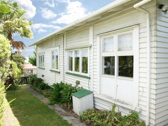 3 Hamilton Road Surfdale_3