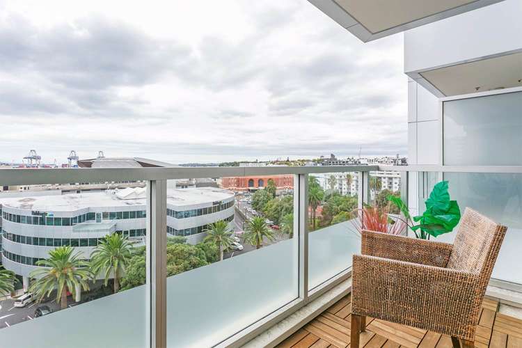 704/85 Beach Road Auckland Central_18