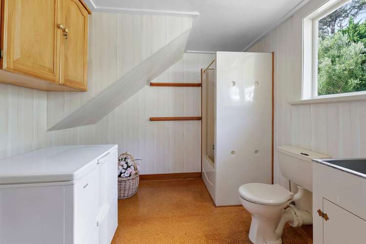 28 Kotari Road, Days Bay Eastbourne_19