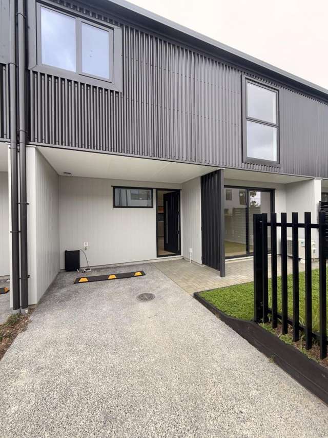 7/1 Scott Road 10695_1