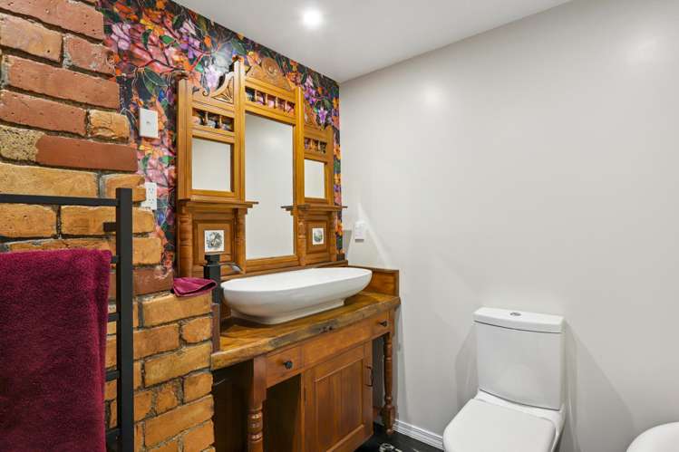 12 Kauri Loop Road Oratia_14