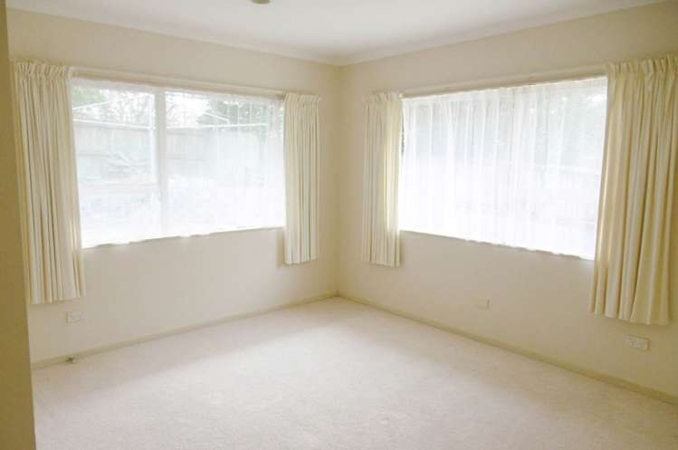 9 Northern Rata Place Albany_11