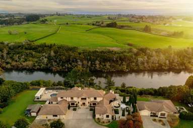 25d Riverglade Drive_1