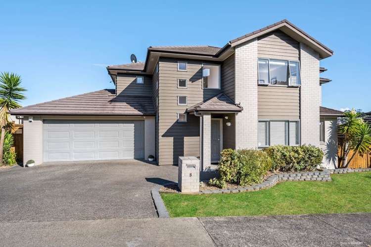 5 Amaretto Avenue Flat Bush_17