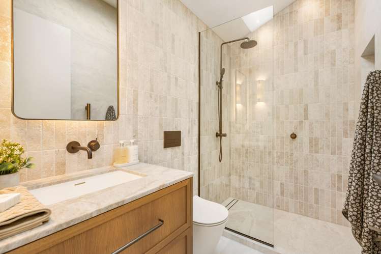 2 McFarlane Terrace Wanaka_22
