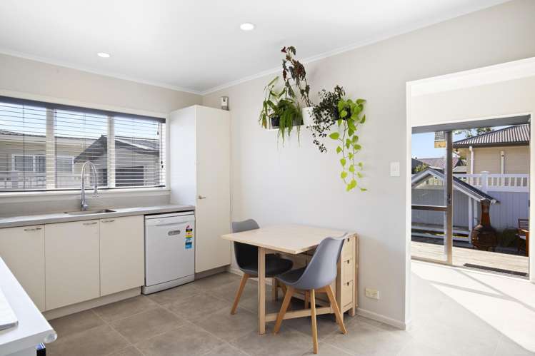 38 Kelvin Road Papakura_9