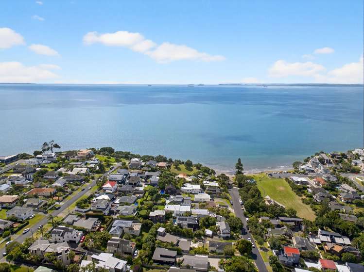 1 & 2/50 Masterton Road Rothesay Bay_18
