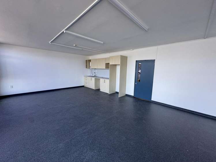 77 Port Road Seaview_6