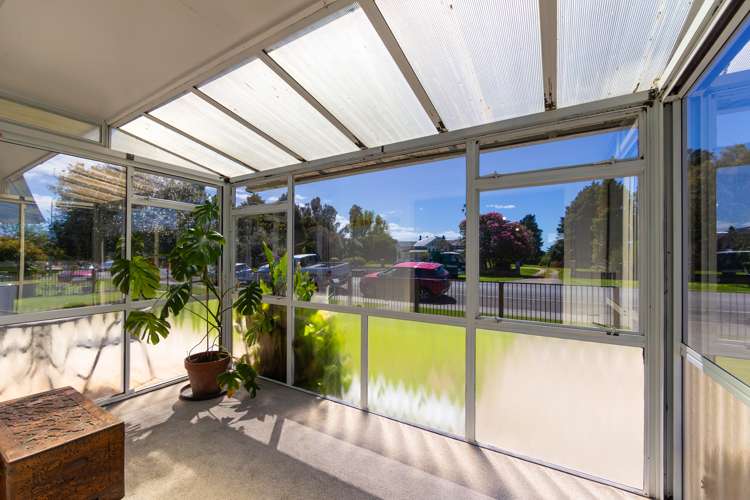 605 Collinge Road Mayfair_7