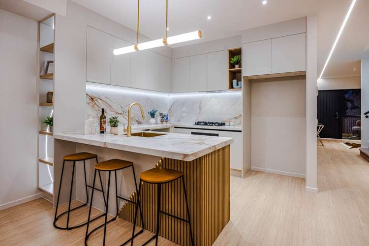8B Elmdon Street Mangere_11