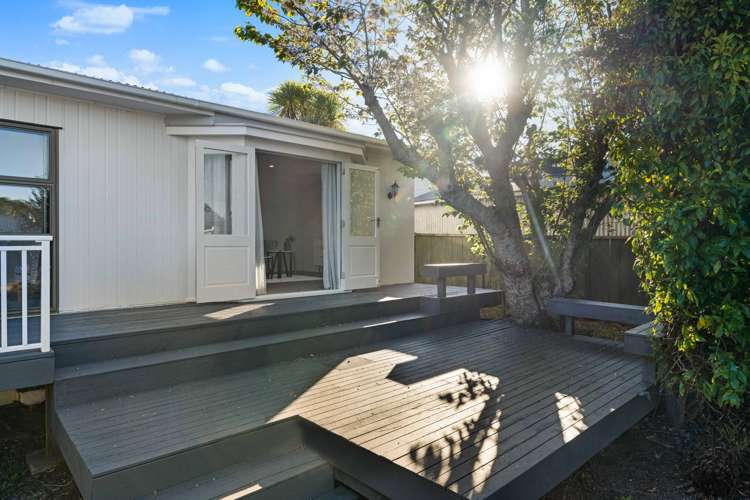 15 Chatham Avenue Mount Albert_38