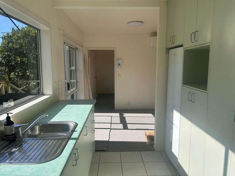 90B Karepa Street Brooklyn_7