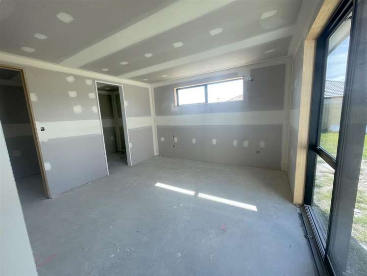 10 Martini Avenue Leeston_5