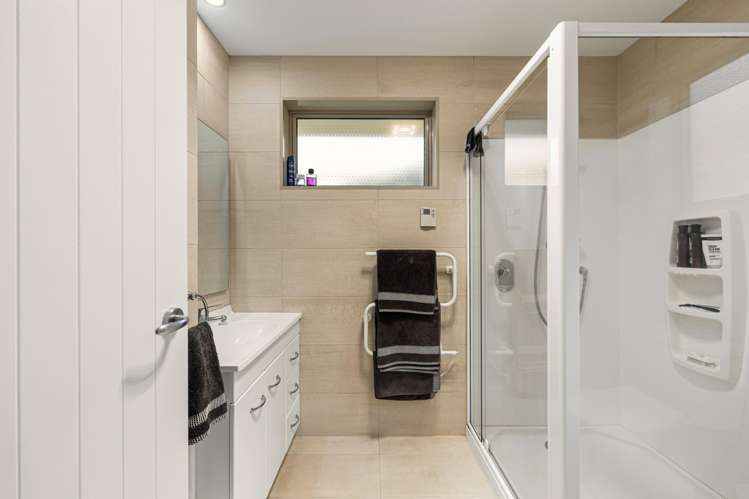 33 Sylvan Street Lake Hayes Estate_26