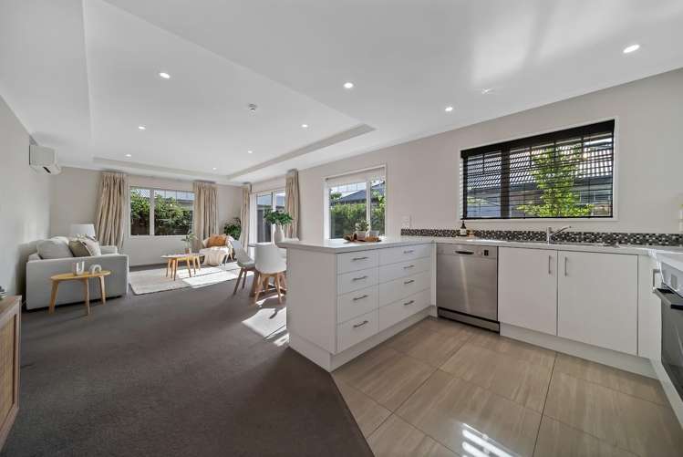 Unit 4/249 Wairakei Road Bryndwr_5