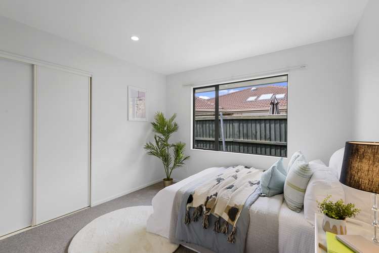 3 Breton Close Northwood_13