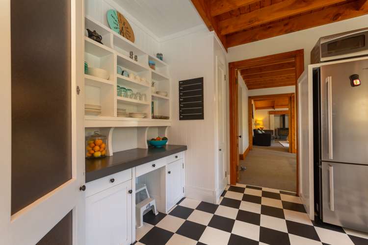 499 Sandon Road Feilding_12