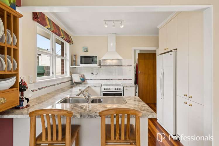 3 York Avenue Manor Park_15