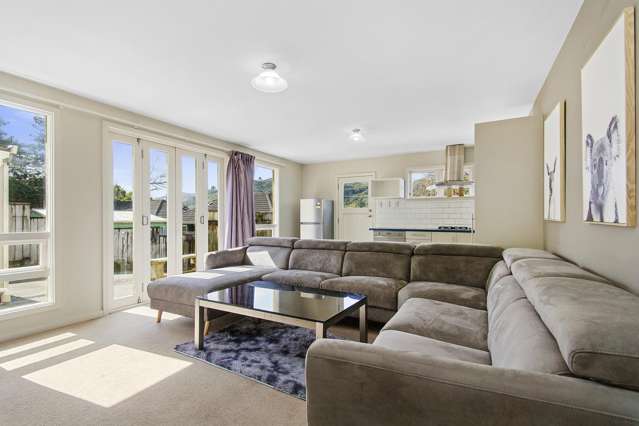 12 Bledisloe Crescent Wainuiomata_2
