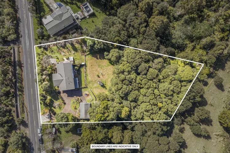 706 Huia Road Parau_18