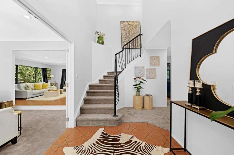 36 Lothian Brae Wattle Downs_4