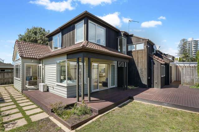 2/57 Kitchener Road Milford_1