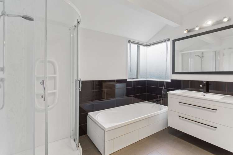 1/84 Rangatira Road Beach Haven_12