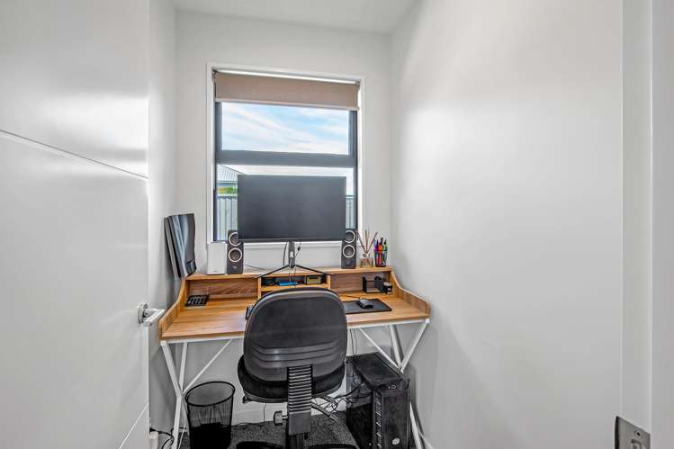 4 Solitary Lane Rolleston_11