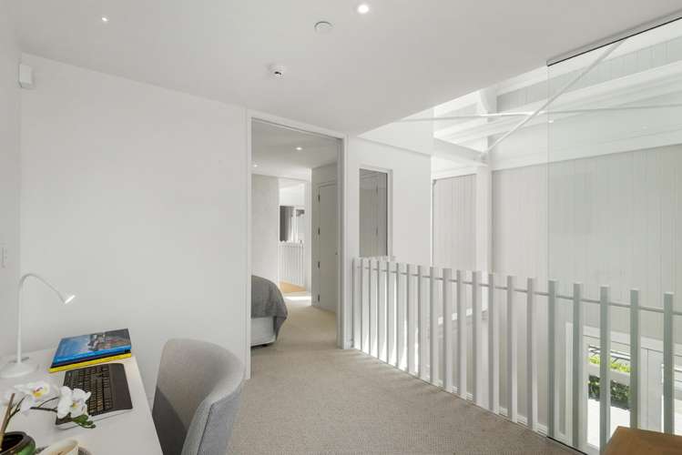 2/16 View Road Mt Eden_27