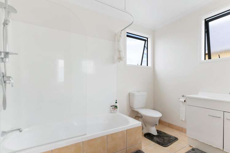 10 Blumhardt Place Avondale_15