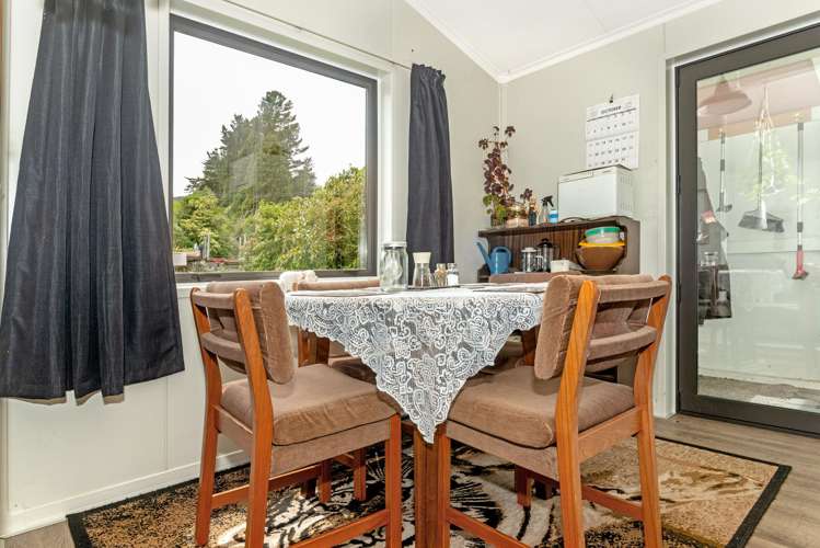 9 and 11 Motu Road Matawai_19