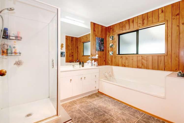 2 Hand Road Helensville_19