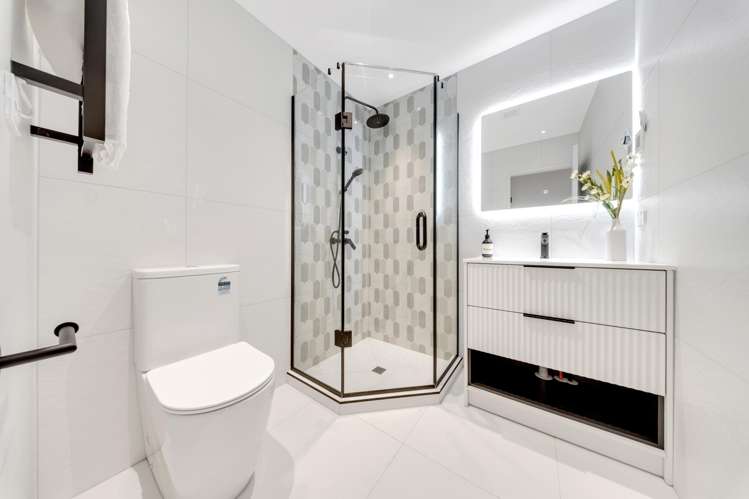 Lots 1-3/16 Imatra Place Sunnyhills_12