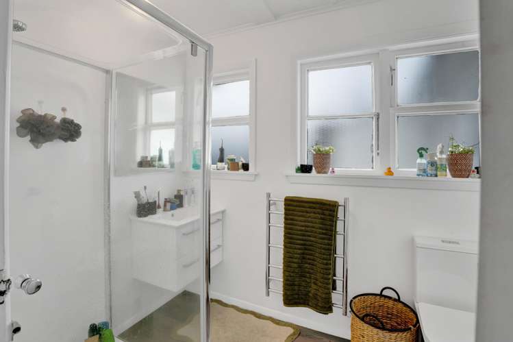 2 Gladstone Street Hawera_13