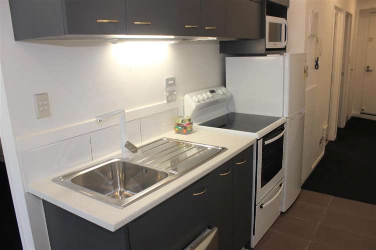 102/430 Queen Street Auckland Central_9