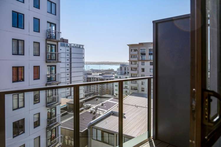 7d/50 Eden Crescent Auckland Central_13