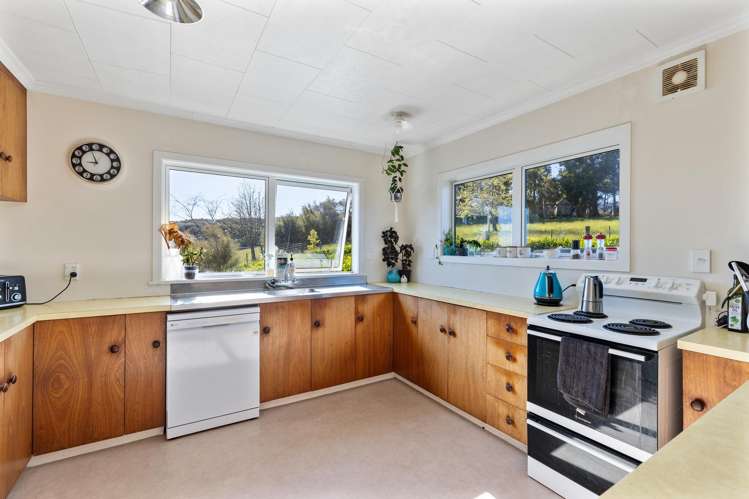 220 Quartz Range Road Bainham_22