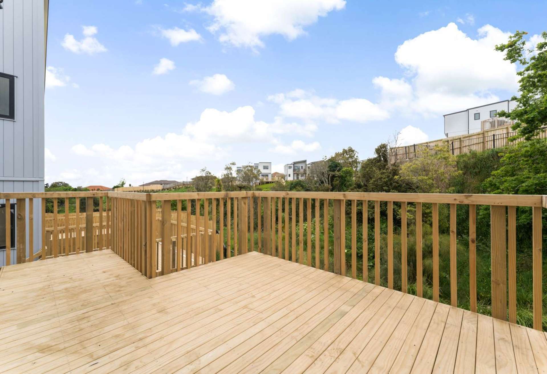 45B Crestview Rise Papakura_0