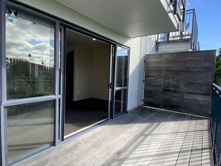 13/6 Ambrico Place New Lynn_5