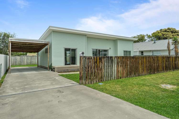18 School Road Te Hapara_22