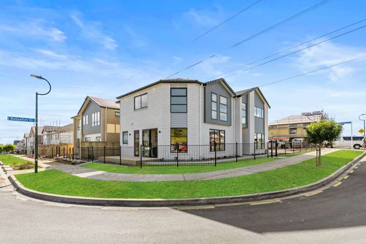 49 Koromeke Street Flat Bush_35