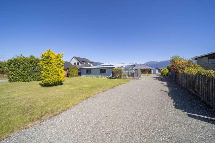 93 Matai Street Te Anau_23