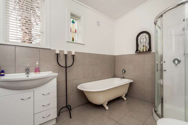 13 Normans Hill Road Onehunga_17