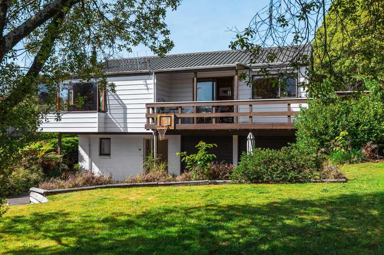 64 Shepherd Road Waipahihi_24