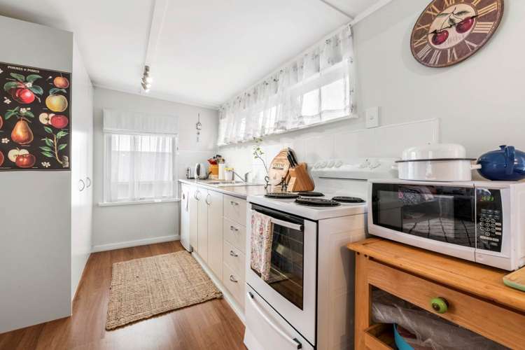 25 Penton Road Stanmore Bay_8