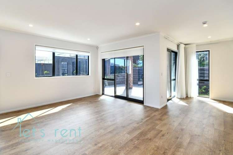 42 Evergreen Parade 10940_9