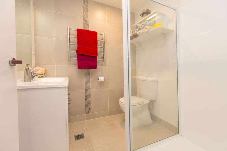 220/17 Link Crescent Stanmore Bay_9